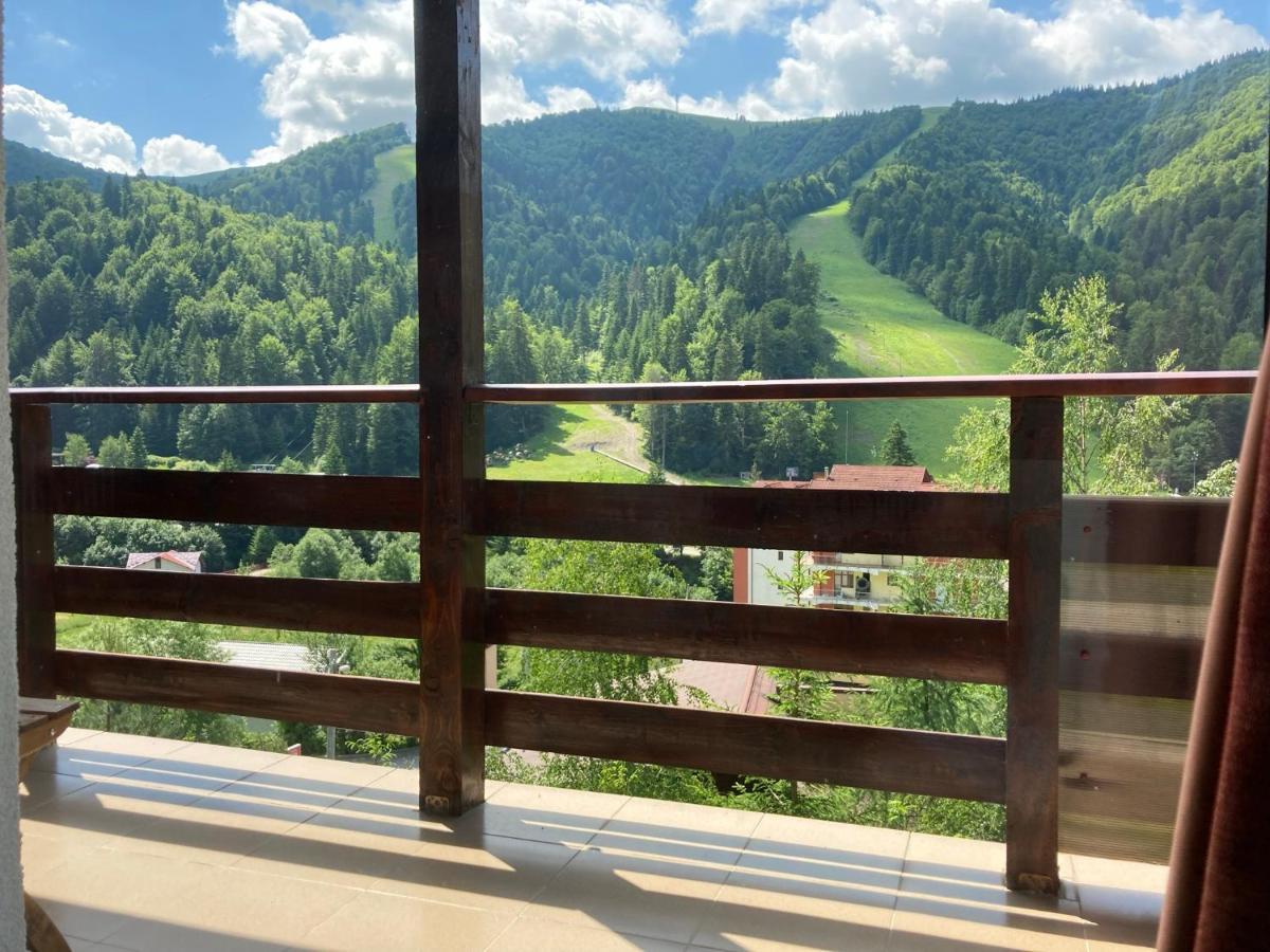Lucas Duplex Apartman Azuga Kültér fotó