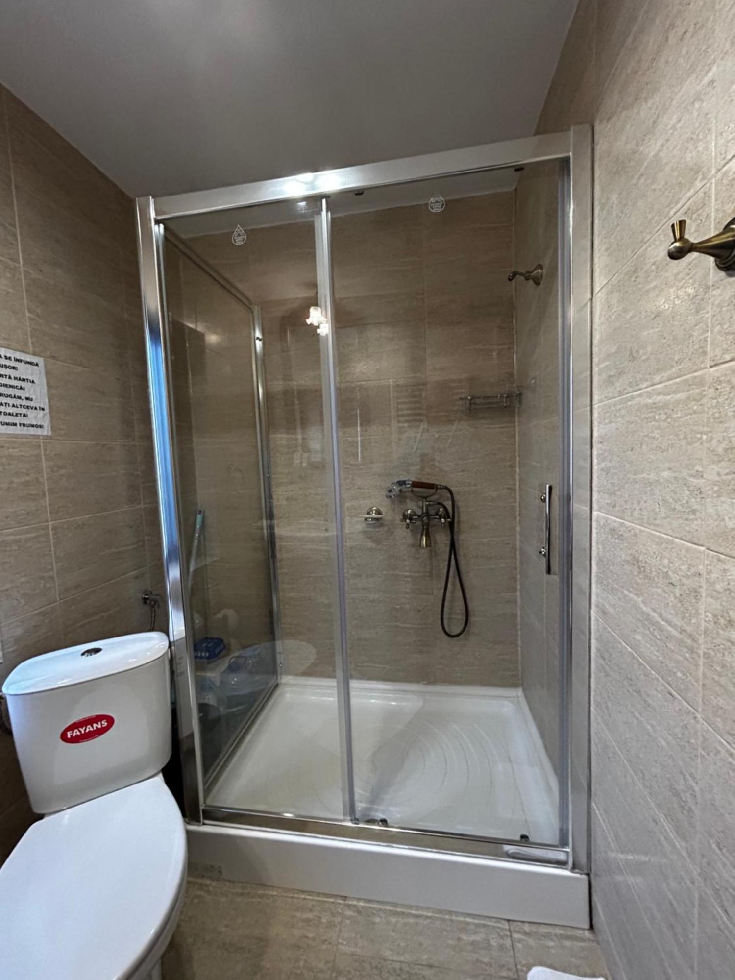 Lucas Duplex Apartman Azuga Kültér fotó
